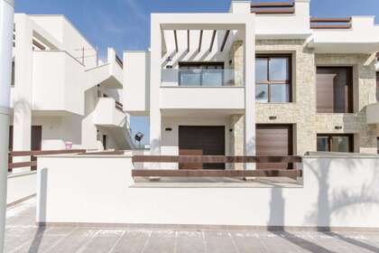 Casa venta en Torrevieja, Alicante. 
