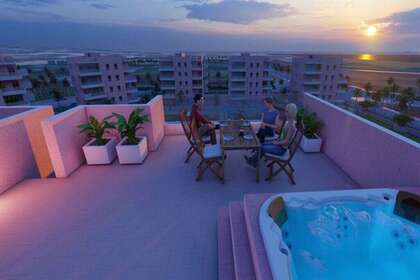 Penthouse for sale in Guardamar del Segura, Alicante. 