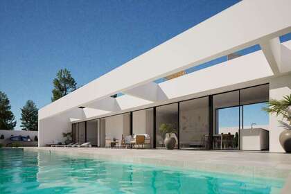 House for sale in Orihuela-Costa, Alicante. 