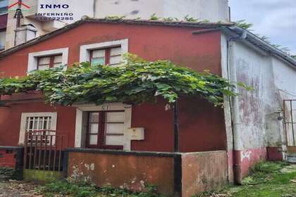 House for sale in Ferrol, La Coruña (A Coruña). 