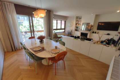 Flat for sale in Barcelona. 