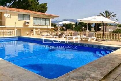 House for sale in Alfaz del pi / Alfàs del Pi, Alicante. 