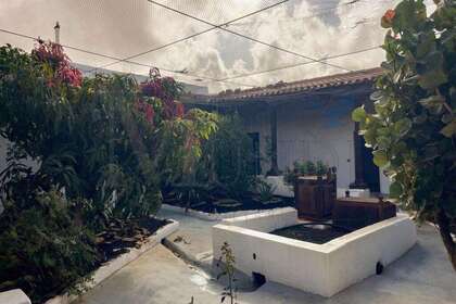 House for sale in Puerto del Rosario, Las Palmas, Fuerteventura. 