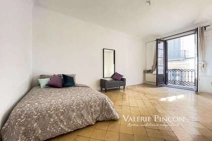 Apartment for sale in Barcelona. 