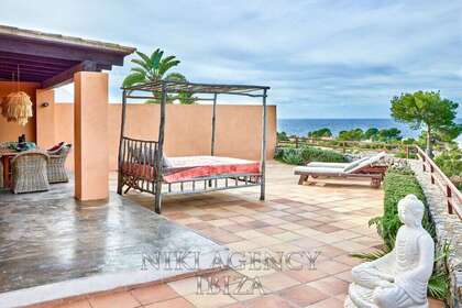 House for sale in San José / Sant Josep de Sa Talaia, Baleares (Illes Balears), Ibiza. 