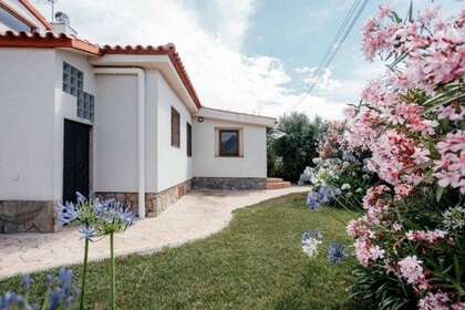House for sale in Montroig-Mar, Tarragona. 