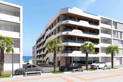 Apartment for sale in Alicante/Alacant. 
