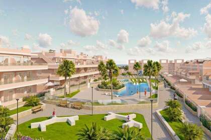Townhouse for sale in Pilar de la Horadada, Alicante. 