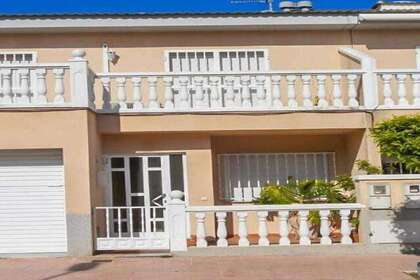 Casa venta en Vinaròs, Castellón. 