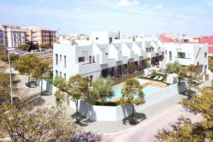 House for sale in Pilar de la Horadada, Alicante. 