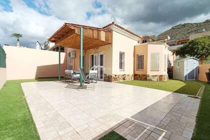 House for sale in Adeje, Santa Cruz de Tenerife, Tenerife. 