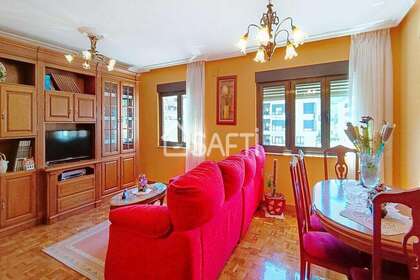 Apartamento en San Martín del Rey Aurelio, Asturias. 