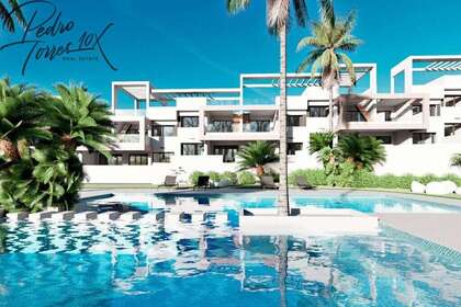 Penthouses verkoop in Finestrat, Alicante. 