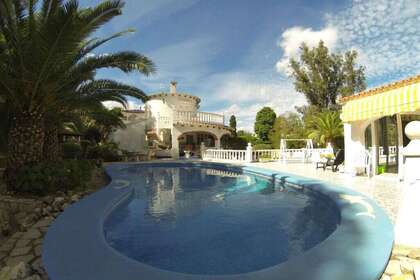 House for sale in Dénia, Alicante. 