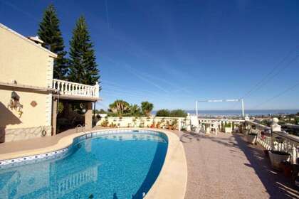 House for sale in Dénia, Alicante. 