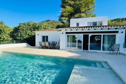 House for sale in Dénia, Alicante. 