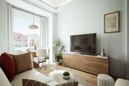 Flat for sale in Barcelona. 