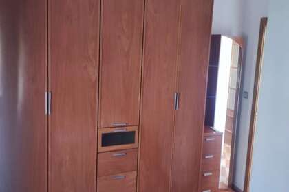 Flat for sale in Sevilla. 
