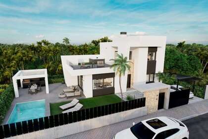 House for sale in Orihuela-Costa, Alicante. 