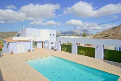 House for sale in Dénia, Alicante. 