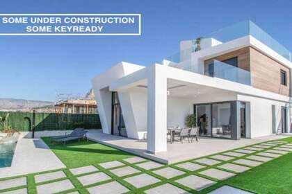 House for sale in Finestrat, Alicante. 