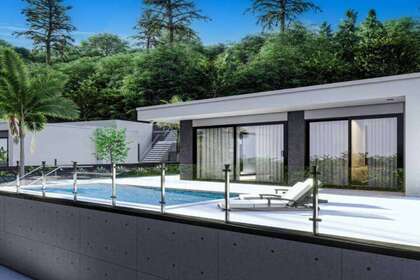 House for sale in Dénia, Alicante. 
