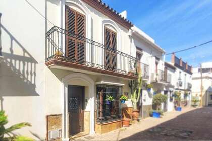 Townhouse for sale in Estepona, Málaga. 