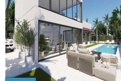 House for sale in Estepona, Málaga. 