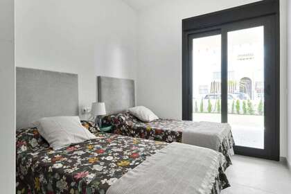 Flat for sale in Torrevieja, Alicante. 