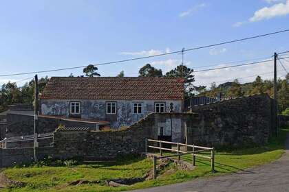 Plattelandshuizen verkoop in Ribeira, La Coruña (A Coruña). 