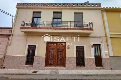 House for sale in Gilet, Valencia. 