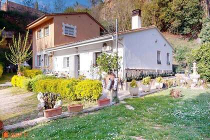 House for sale in Gironella, Barcelona. 