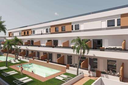 Apartment for sale in Pilar de la Horadada, Alicante. 