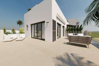 Penthouse for sale in Guardamar del Segura, Alicante. 