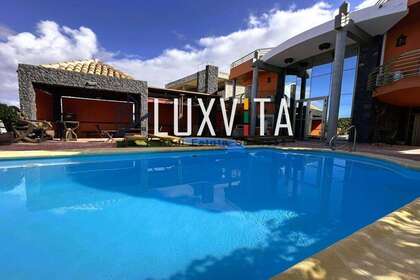 House for sale in Adeje, Santa Cruz de Tenerife, Tenerife. 