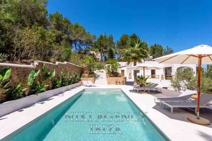 House for sale in San José / Sant Josep de Sa Talaia, Baleares (Illes Balears), Ibiza. 