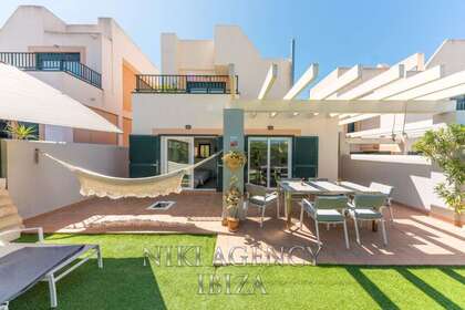 House for sale in San José / Sant Josep de Sa Talaia, Baleares (Illes Balears), Ibiza. 