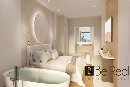Flat for sale in Fuengirola, Málaga. 