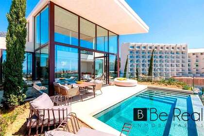 Flat for sale in Benalmádena, Málaga. 