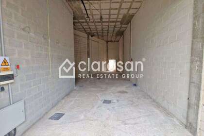 Commercial premise for sale in Alhaurín el Grande, Málaga. 