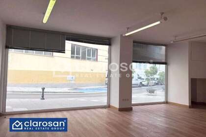 Commercial premise in Alhaurín de la Torre, Málaga. 