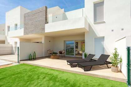 Plattelandshuizen verkoop in Algorfa, Alicante. 