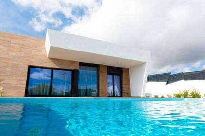 House for sale in Finestrat, Alicante. 
