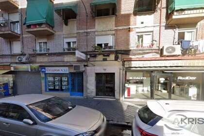 Flat for sale in Madrid. 