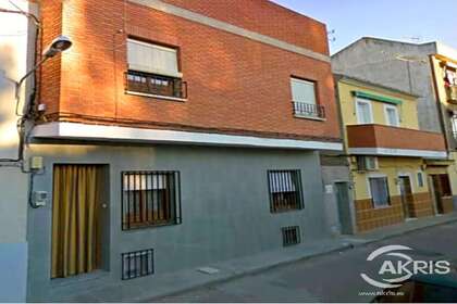House for sale in Villalbilla, Madrid. 
