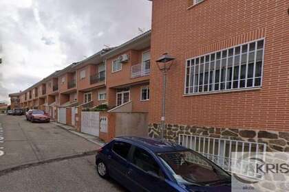 House for sale in Ciruelos, Toledo. 