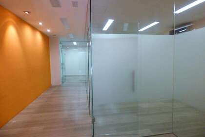 Local comercial en Manresa, Barcelona. 
