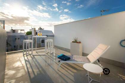 Townhouse for sale in Pilar de la Horadada, Alicante. 
