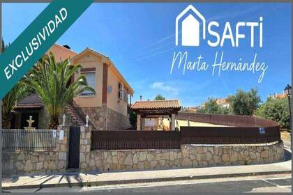 House for sale in San Martín de Valdeiglesias, Madrid. 