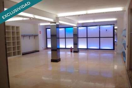 Commercial premise for sale in Barcelona. 